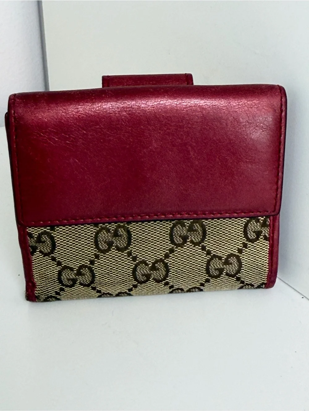 Vintage Gucci Brown GG Canvas Wallet with Burgundy Trim and Gold Heart - Picture 7 of 13